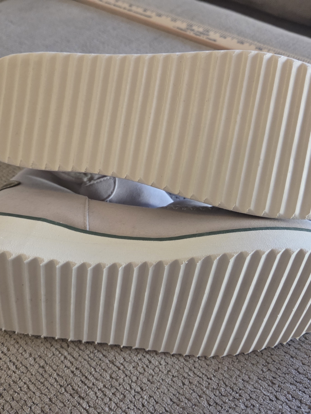 Plush-Lined Women's Cream Winter Ankle Boots - Picture 7 of 7